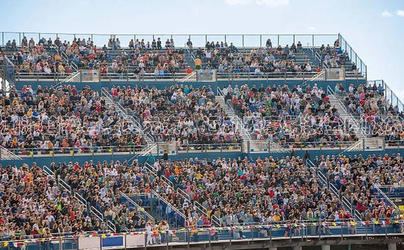 潮流趋势与经典元素：运动赛事男装全图欣赏